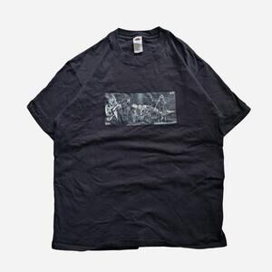90s Fruit of the Loom Black Cotton T-Shirt with White Graphic of a Band Performi